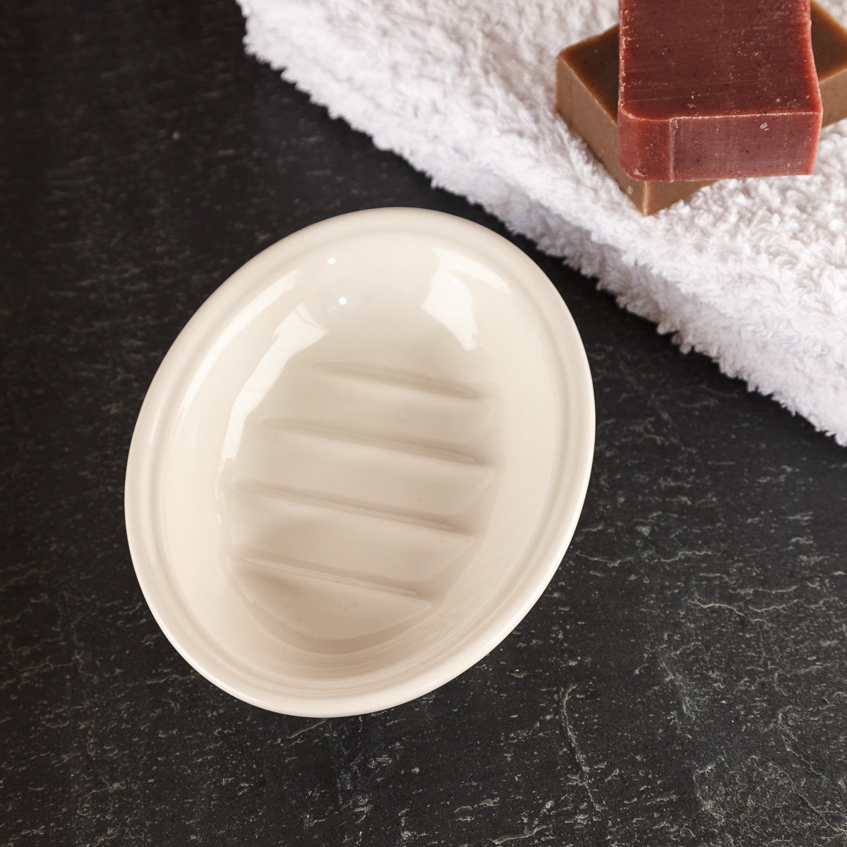Charcoal Collection Seated Daxi Soap Dish with two handmade soaps